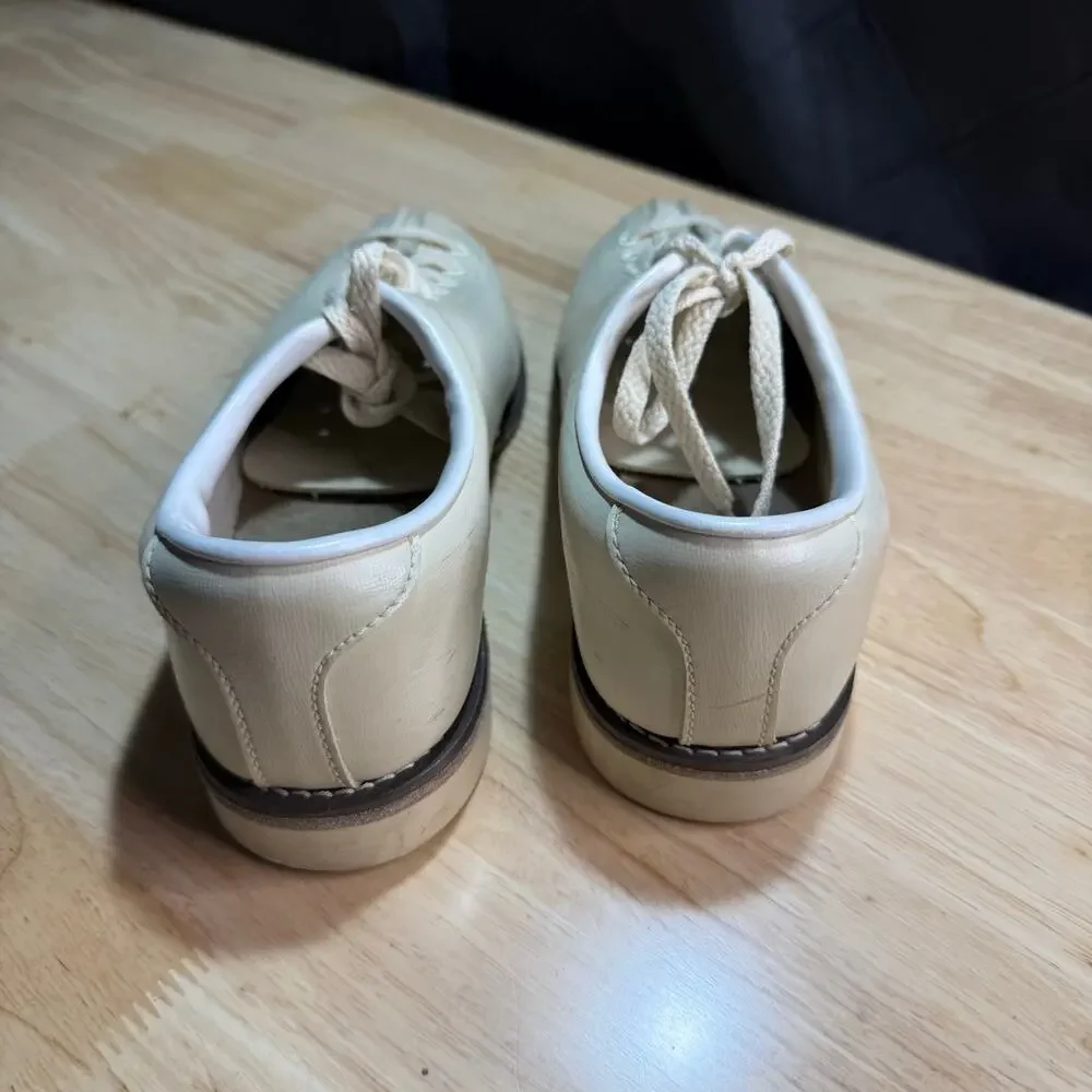 CELEBRITY Bowling Shoes Hipster  Beige Leather Women’s Size 8 - Picture 4 of 6